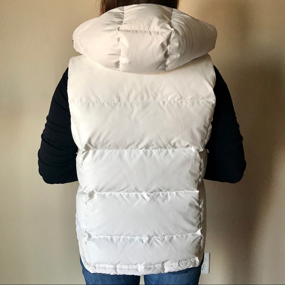 J Crew Puffer Vest (M) - Picture 5 of 8